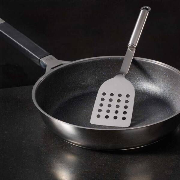 Rösle Delikli Paslanmaz Çelik Spatula 12 cm 10671 - 4